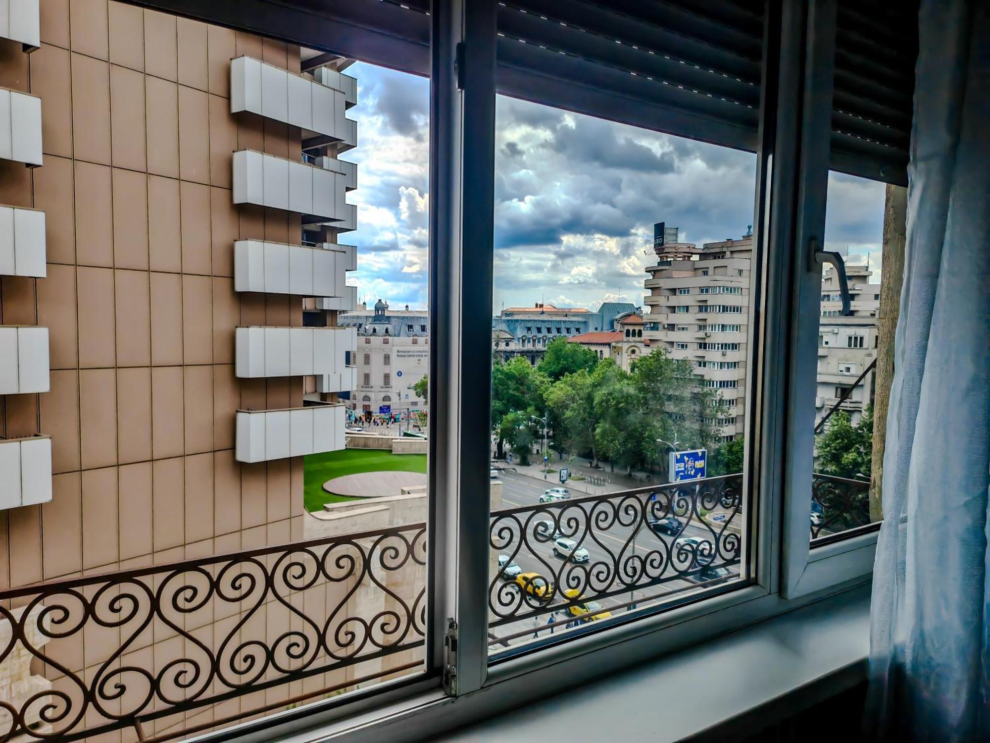Apartament Downtown National Theatre, Square *